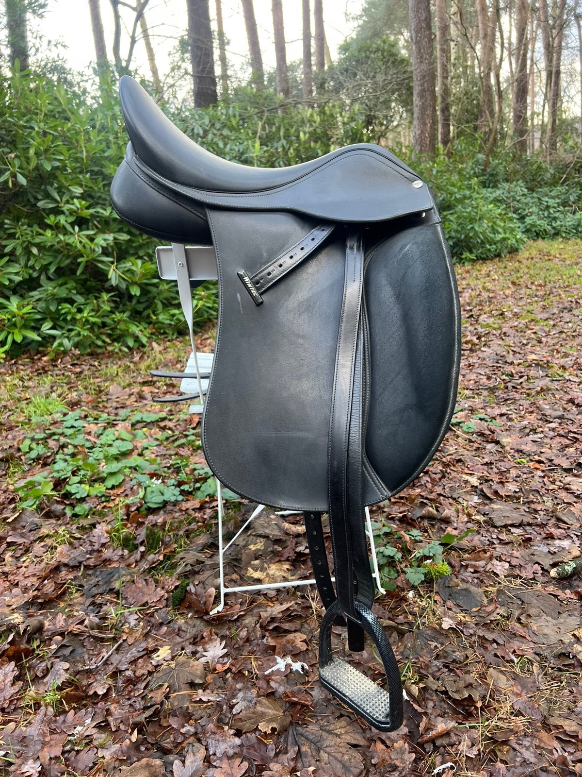 Wintec wide dressuur zadel, Dieren en Toebehoren, Paarden en Pony's | Zadels, Gebruikt, Dressuur, Ophalen