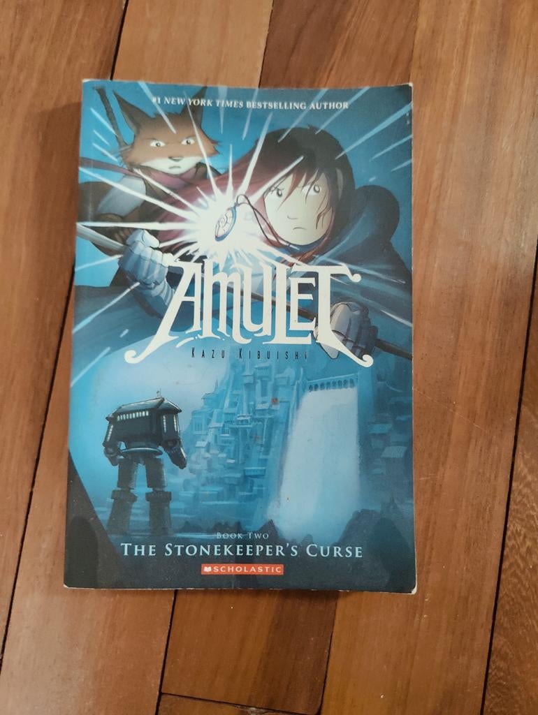 Amulet boek 2 stonekeepers curse, Ophalen