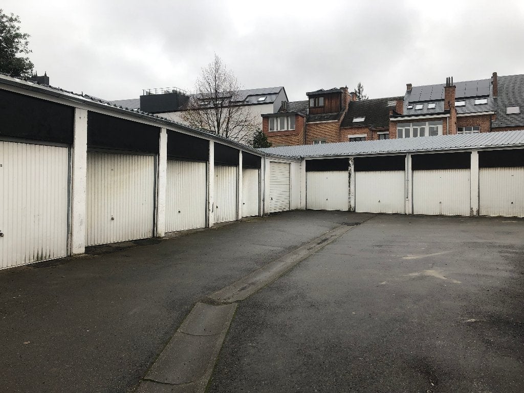 box de garage à louer à Jambes, Immo, Namur (ville)