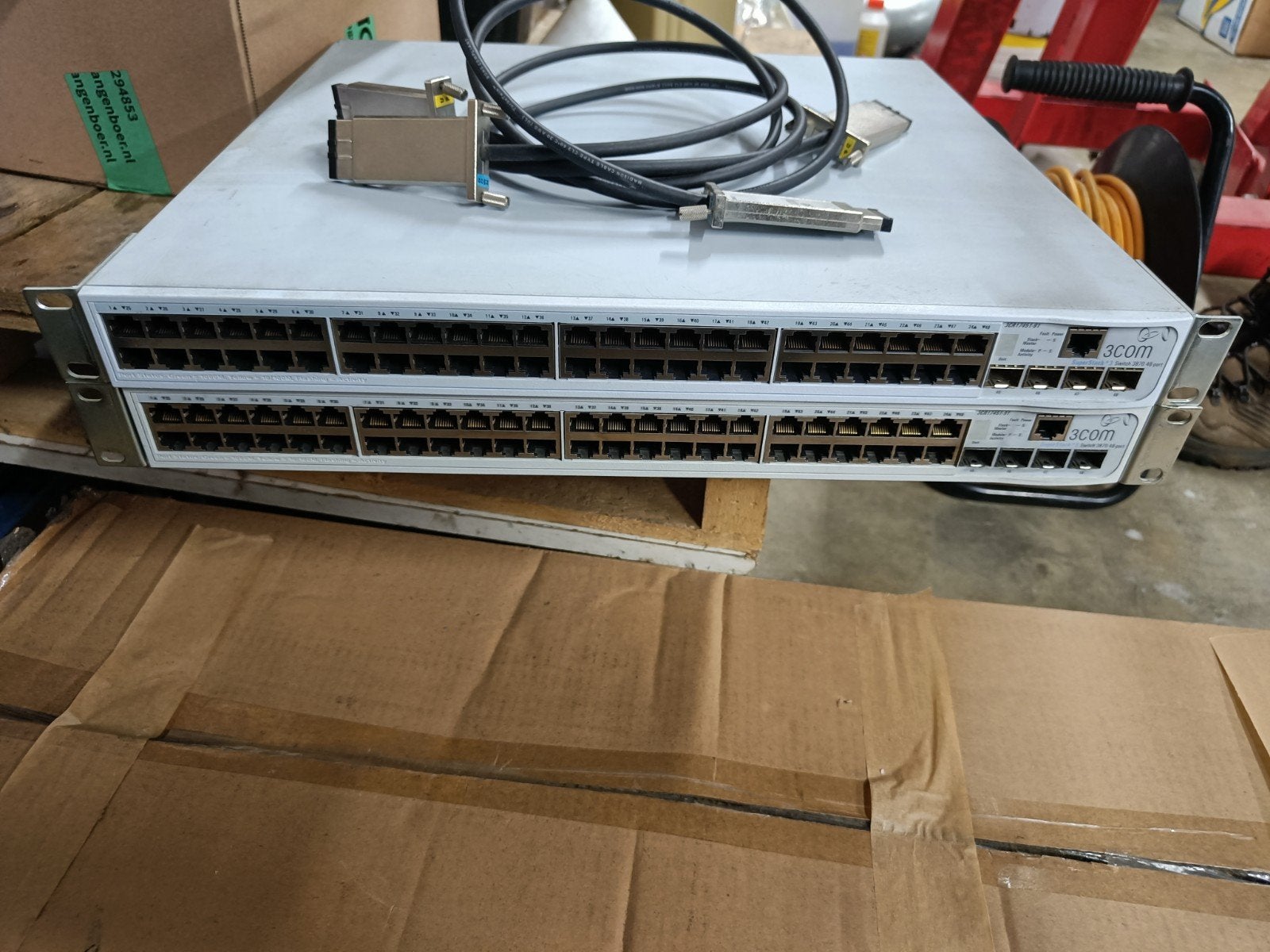 3Com SuperStack 3 3870 Switches 3CR17451-9, Computers en Software, Ophalen, Gebruikt