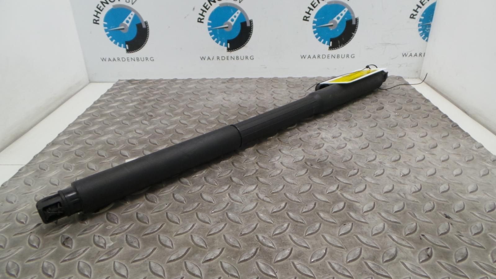 BMW 3 SERIES ACHTERKLEP GASVEER / ELEKTRISCHE SPINDEL 2014, Ophalen of Verzenden, Gebruikt, ARN erkend