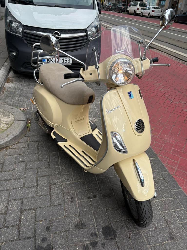 Vespa lx50 4t klasse B, Fietsen en Brommers, Ophalen, Gebruikt, Benzine, Vespa