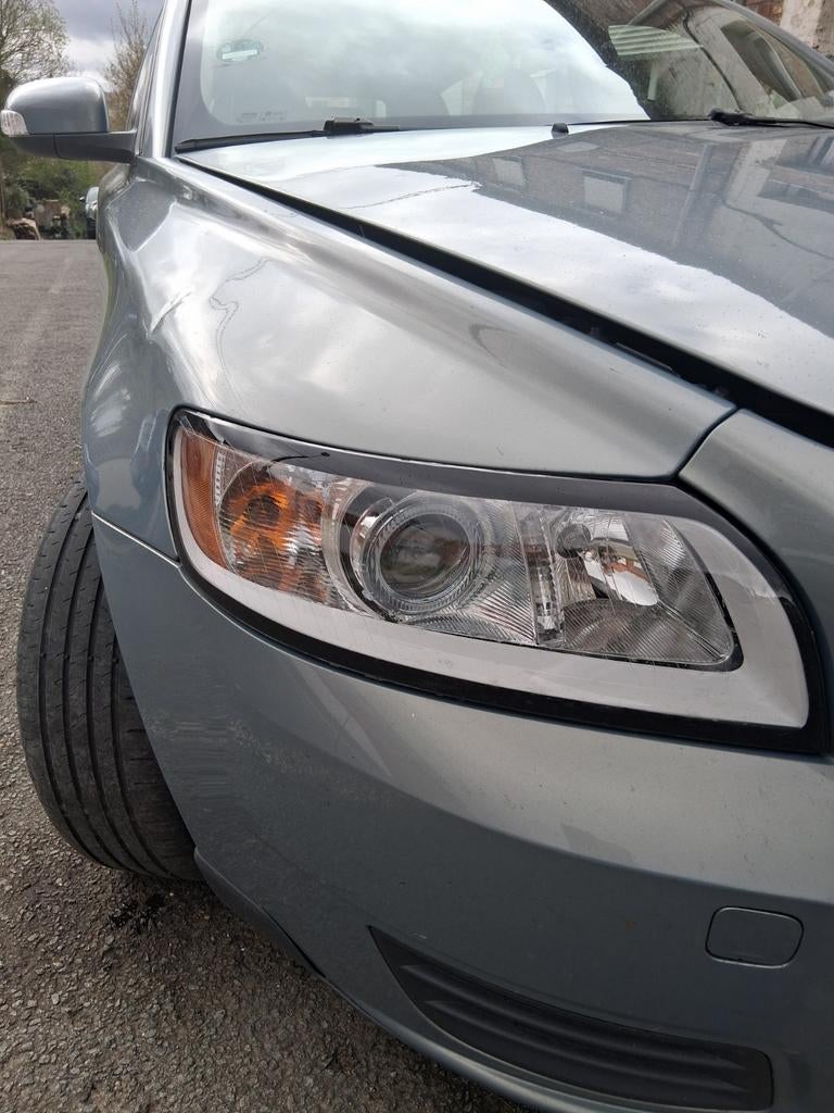 Phare avant droit volvo v50, Autos : Pièces & Accessoires, Volvo