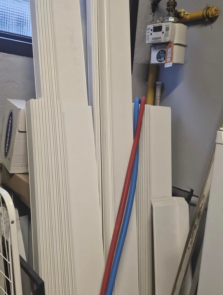 Nieuwe raamkanten / sierlijsten voor ramen, Doe-het-zelf en Bouw, Ophalen, Zo goed als nieuw