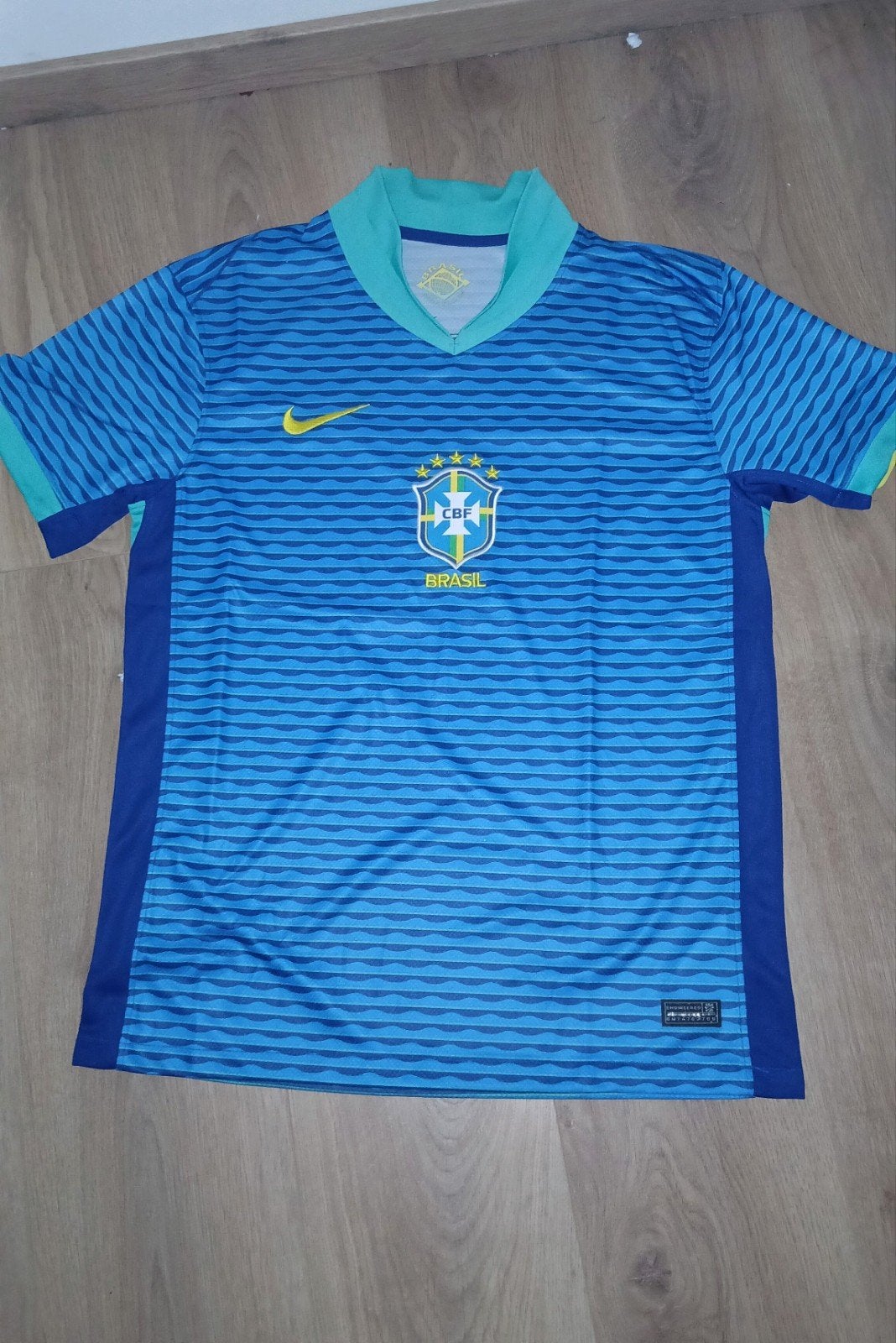 Brazil football jersey, Sport en Fitness, Maat L, Ophalen of Verzenden, Nieuw, Shirt