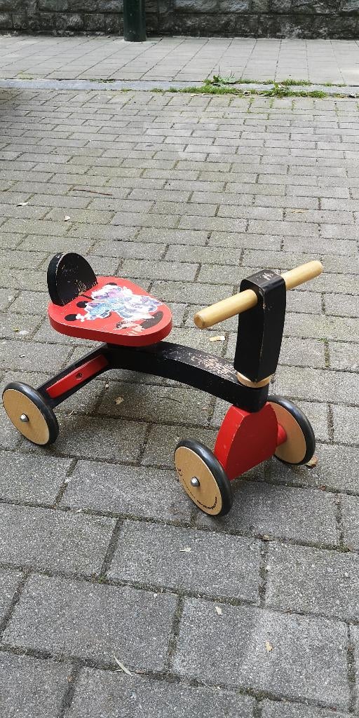 TRICYCLE ENFANT en bois € 25, Enlèvement