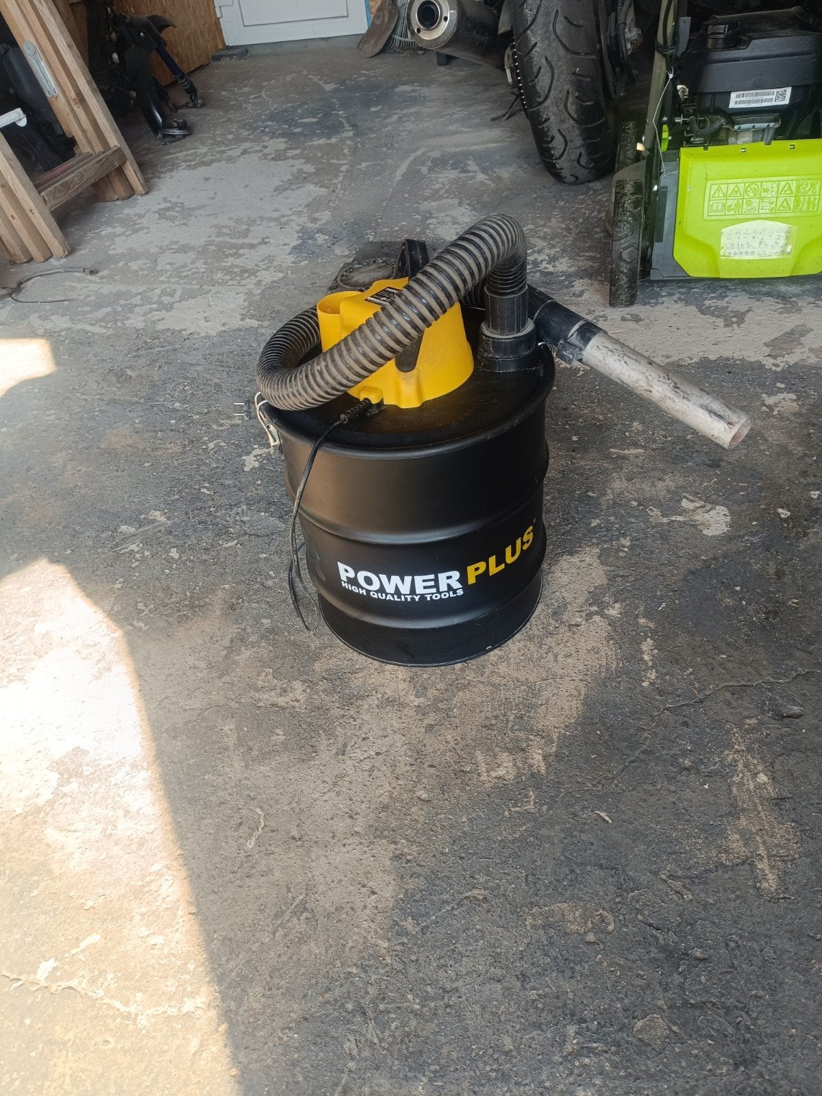As stofzuiger, Doe-het-zelf en Bouw, Reinigingsmachines, Ophalen