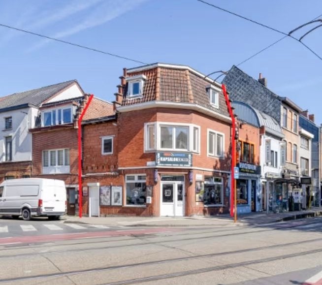 Business avec appartement en duplex, Ventes sans courtier, Gand, Jusqu'à 200 m²