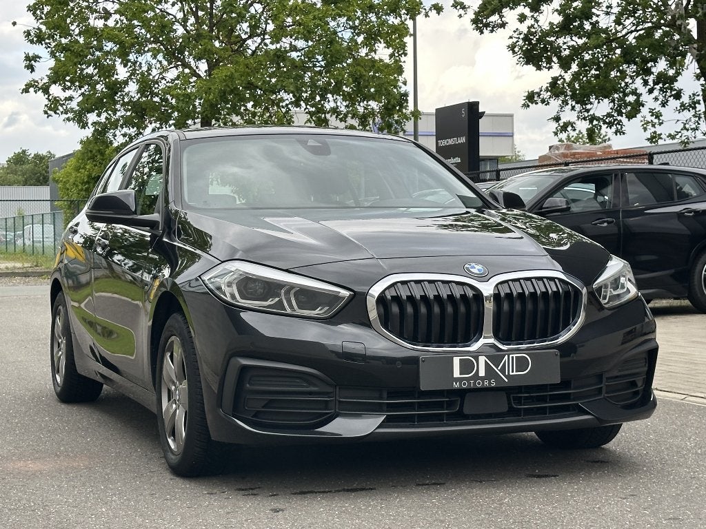 BMW 116dA Navi Led Carplay Camera Cruise 12M Garantie!, Auto's, 1 Reeks, Euro 6, https://public.car-pass.be/vhr/e5f29cdb-cbfc-479c-99aa-dd4699abfb99