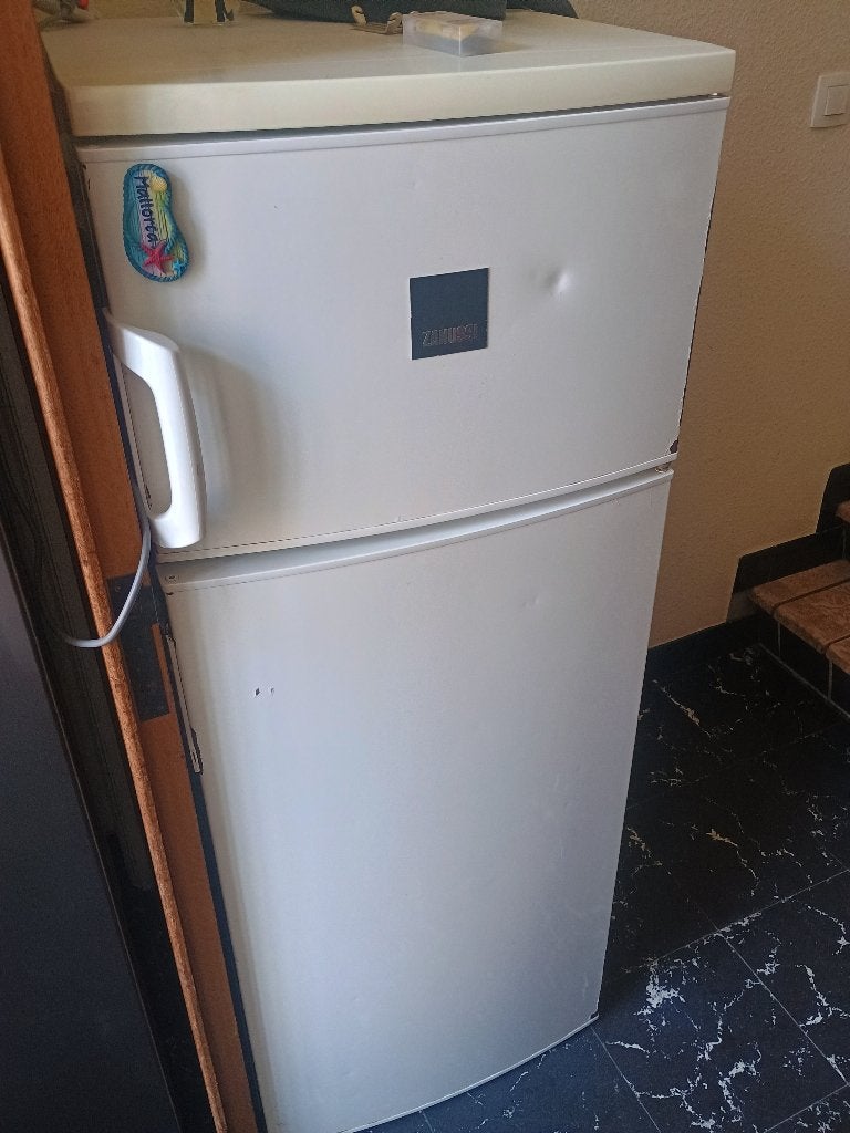 Gratis koelkast af te halen, Elektronische apparatuur, Ophalen, Gebruikt, 75 tot 100 liter, 140 tot 160 cm