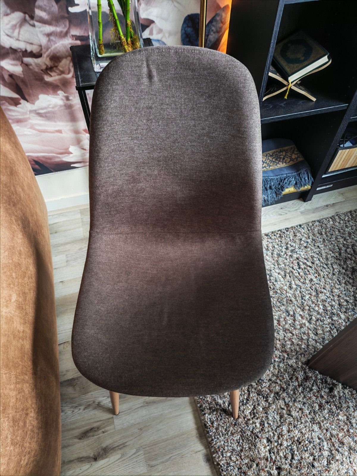 bruine stoelen voor bij tafel, Twee, Bruin, Ophalen of Verzenden, Zo goed als nieuw