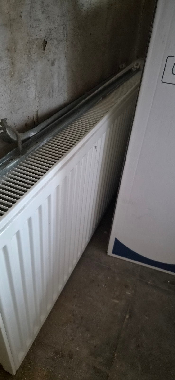 6 plaatradiatoren, Doe-het-zelf en Bouw, Verwarming en Radiatoren, Ophalen, Gebruikt, Radiator