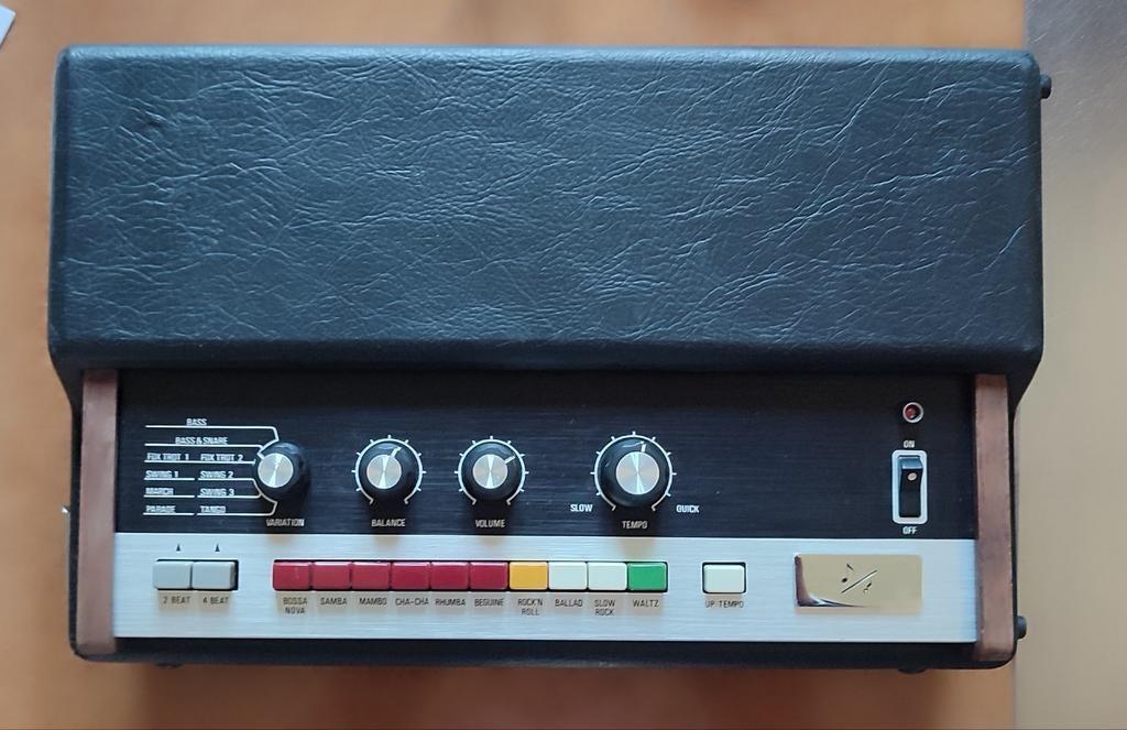 Roland rhythm 55, Musique & Instruments, Effets, Enlèvement ou Envoi