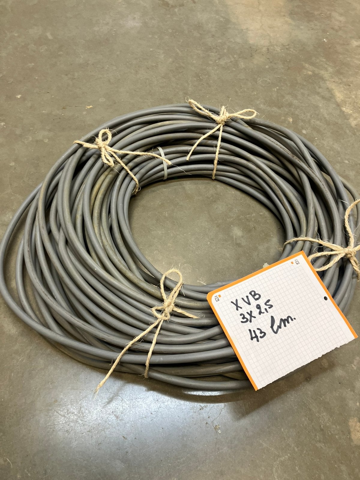 XVB kabel 3x2,5 43 lm, Bricolage & Construction, Électricité & Câbles, Enlèvement, Comme neuf