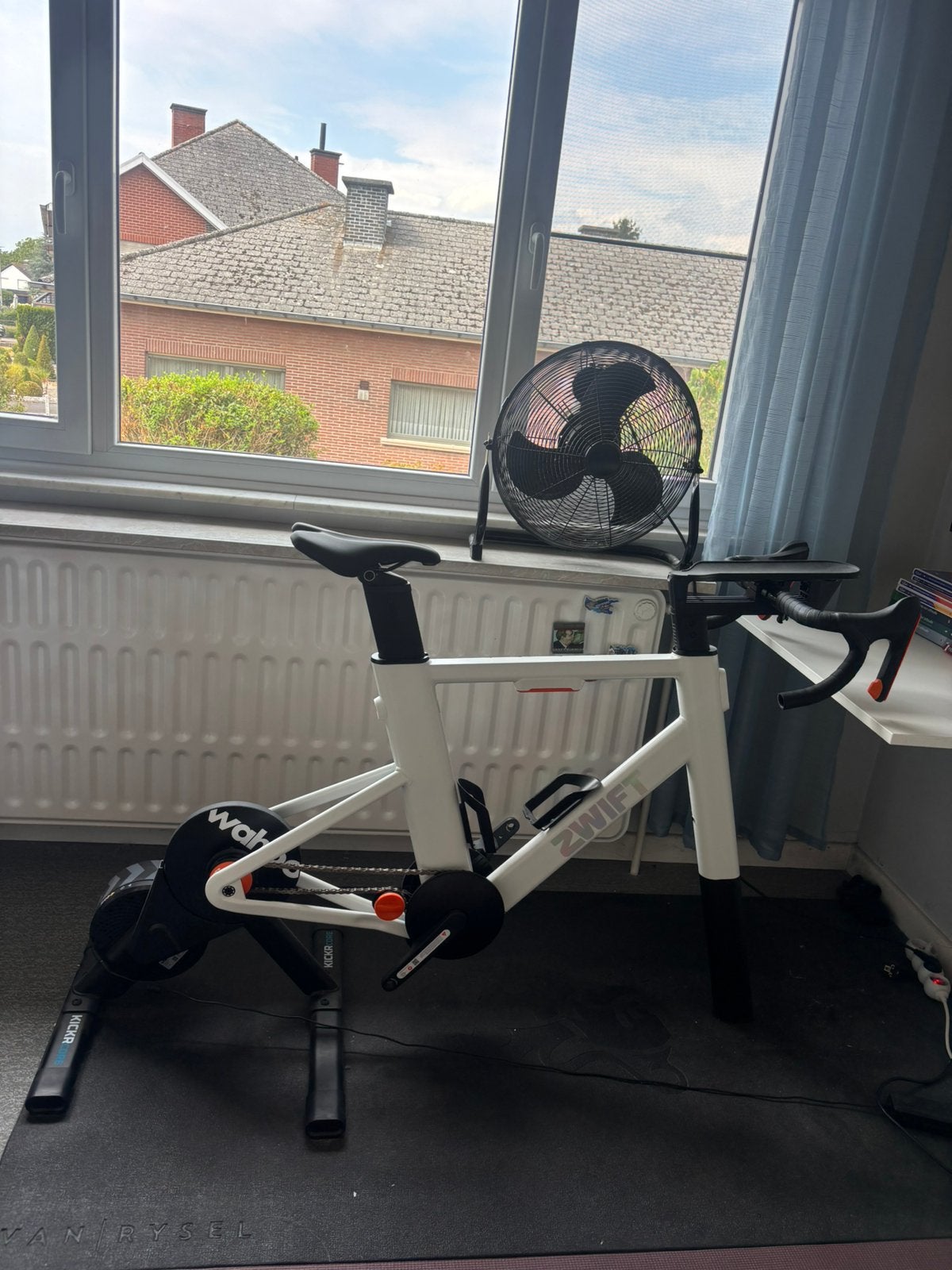 ZWIFT RIDE WITH KICKR CORE 2, Ophalen, Zo goed als nieuw