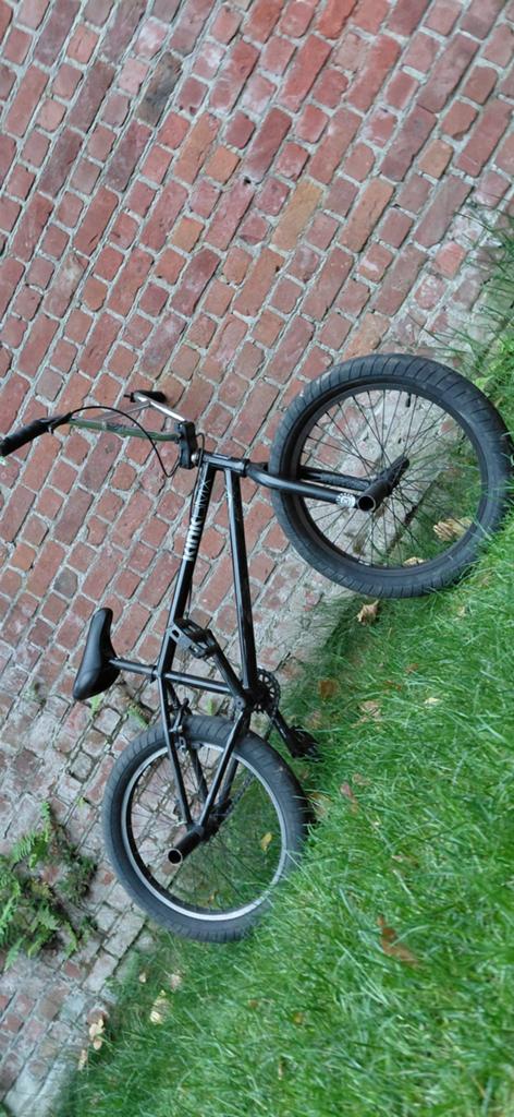 Vélo vtt kink bmx, Vélos & Vélomoteurs, Vélos | BMX & Freestyle, Enlèvement, Comme neuf