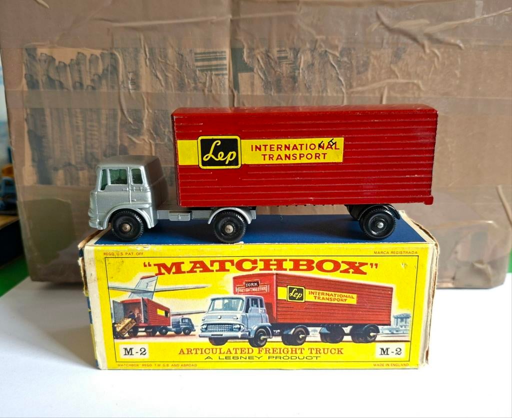Matchbox major pack m-2 articulated truck, Verzenden
