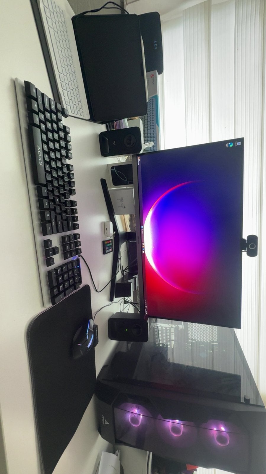 Gaming Setup – PC + 4K Monitor + Accessoires, Computers en Software, Desktop Pc's, Zo goed als nieuw, 3 tot 4 Ghz, SSD, 16 GB