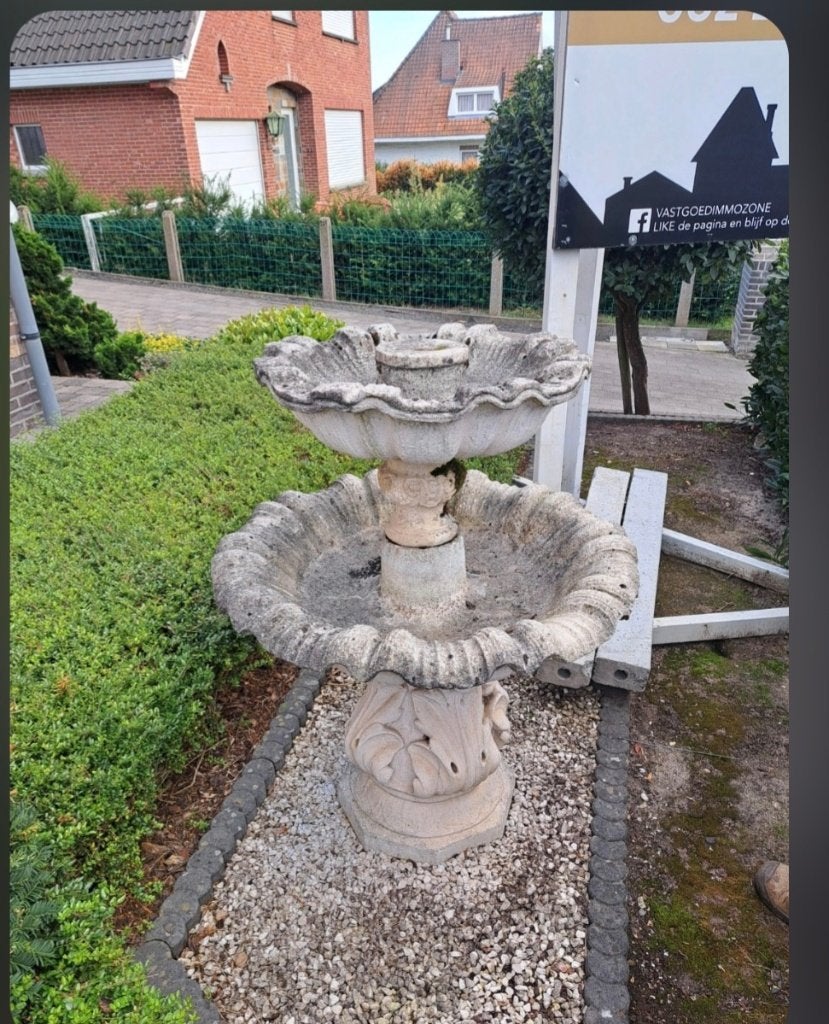 Heel grote zware bloembak / fonteinachtig, Ophalen, Gebruikt, Steen, Tuin