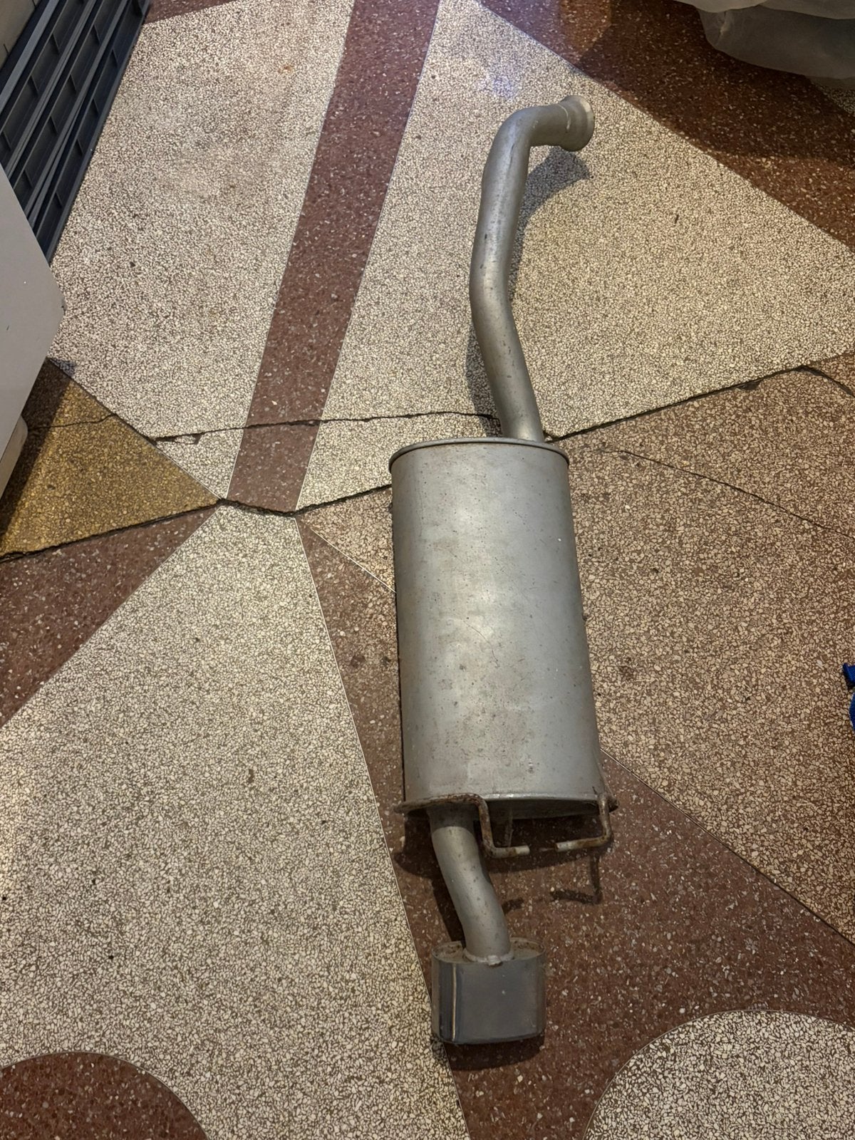 Silencieux d’origine renault 19 16v phase 1, Enlèvement, Renault