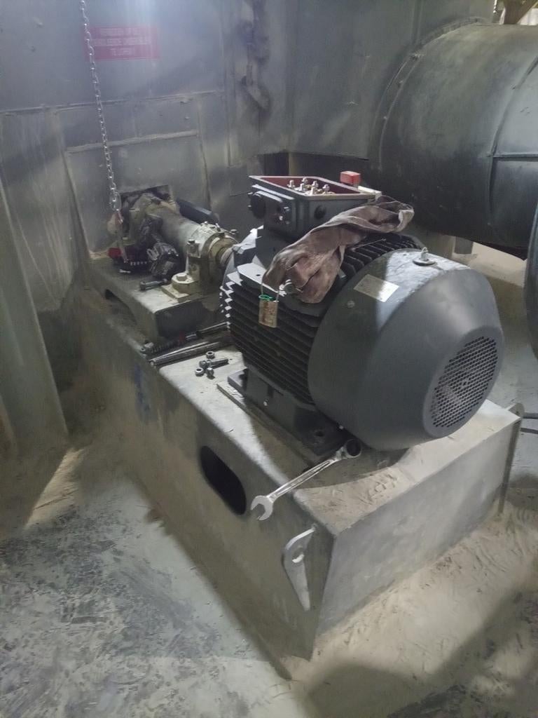 Bv Jrm Maintenance, Ophalen of Verzenden