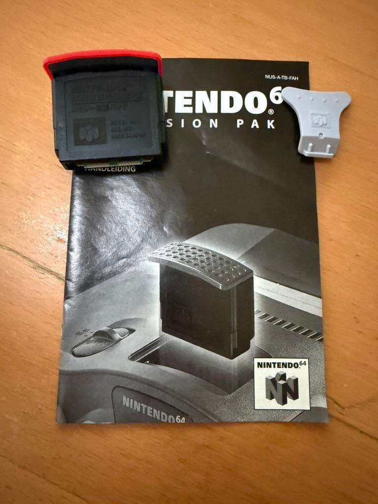 Expansion pak | Nintendo 64, Games en Spelcomputers, Ophalen of Verzenden, Zo goed als nieuw, Nintendo 64, Overige typen