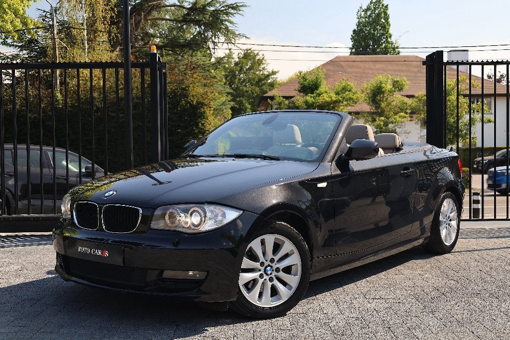 BMW 118 2.0d Cabrio | Navi | Cruise | Stoel-Verw| Leder, Autos, BMW, Cuir, Achat, Cabriolet, Boîte manuelle