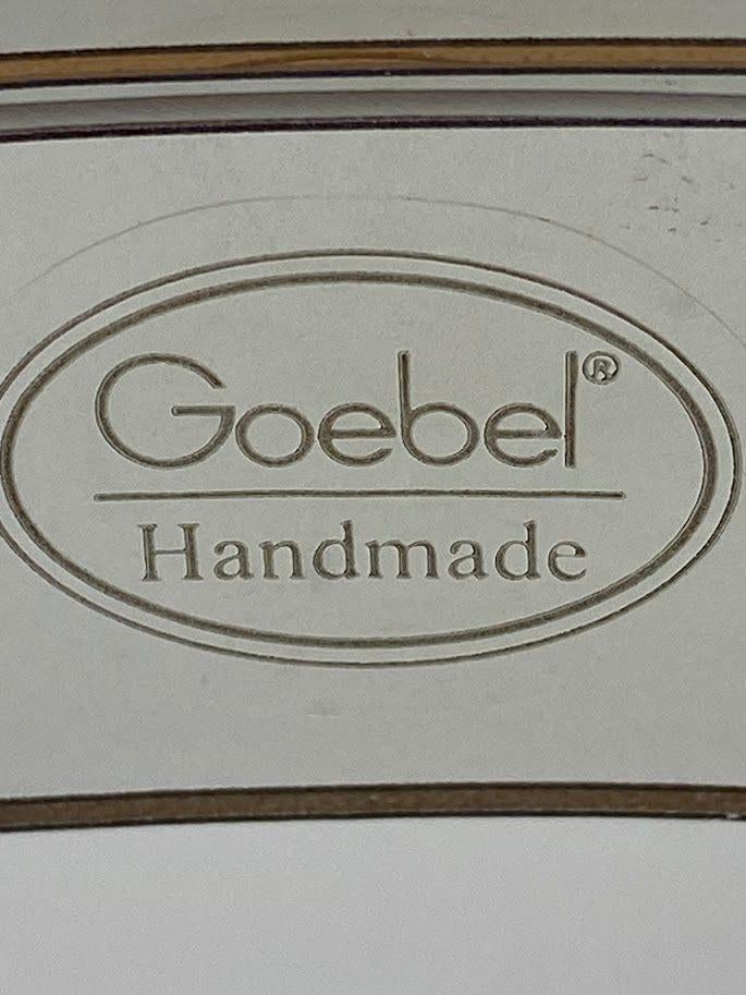 Grote porseleinen schaal van GOEBEL, gedecoreerd door MUCHA, Antiek en Kunst, Ophalen