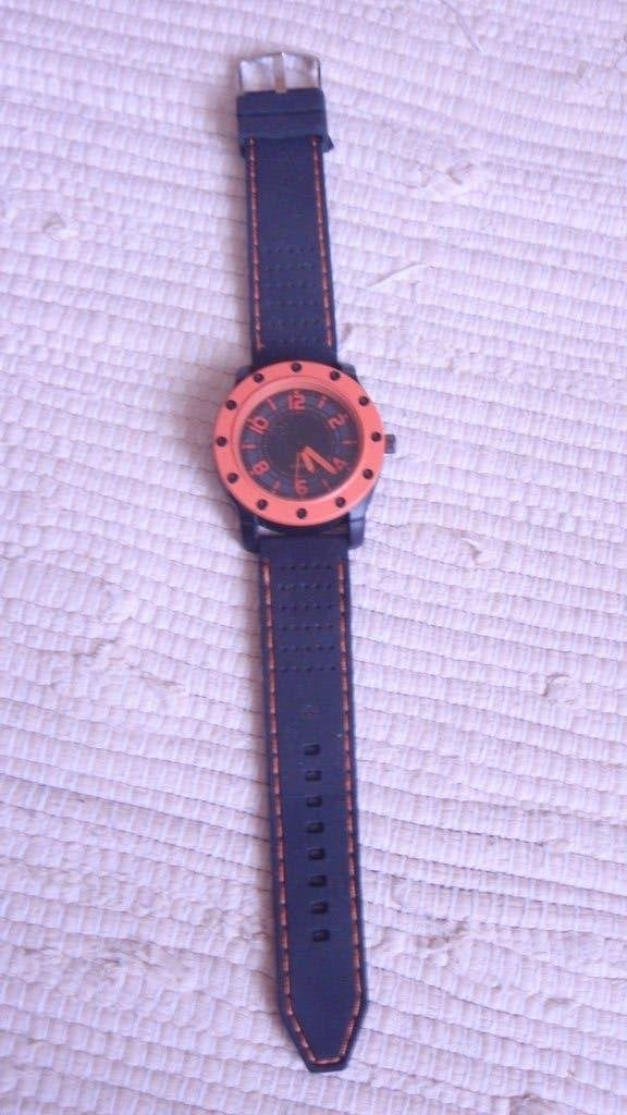 Stoer sportief tiener/jongens horloge – 100% Nieuw!, Kinderen en Baby's, Ophalen, Nieuw, Horloge, Oranje