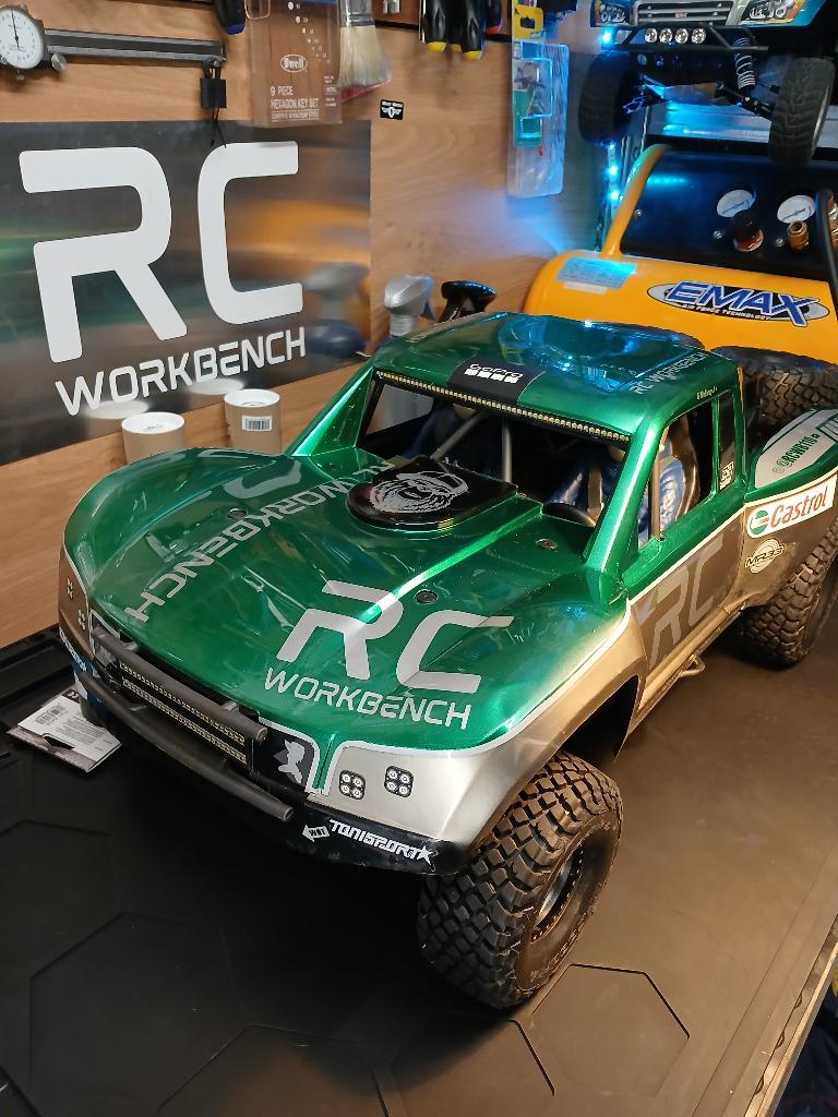 Cherche Traxxas UDR, Enlèvement ou Envoi, Utilisé, Échelle 1:8, Électro