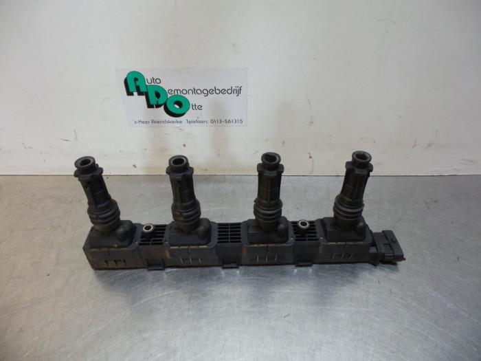 Disontsteking van een Opel Corsa (Corsa C 00-), Gebruikt, -, -, Opel