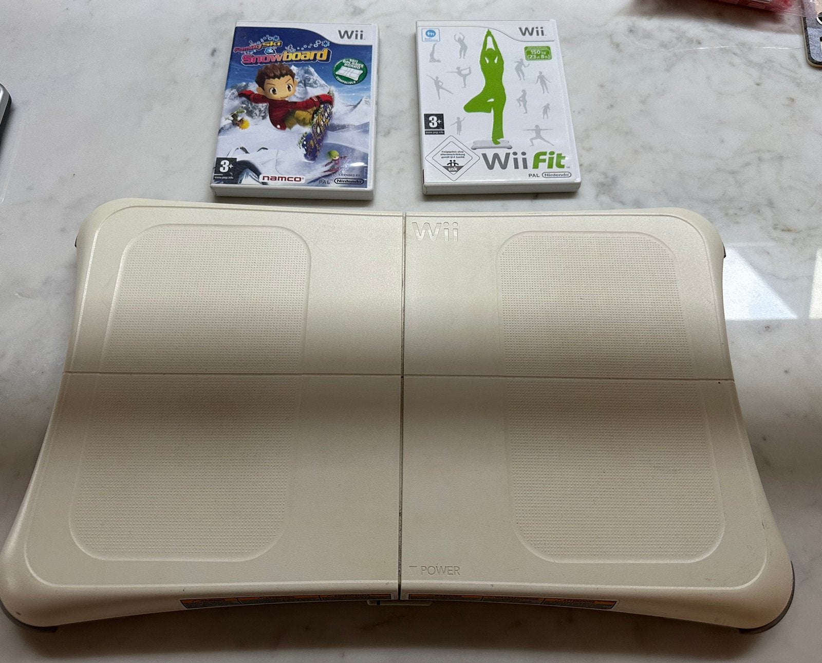 Wii balansbord + 2 spellen, Ophalen of Verzenden, Zo goed als nieuw, Wii