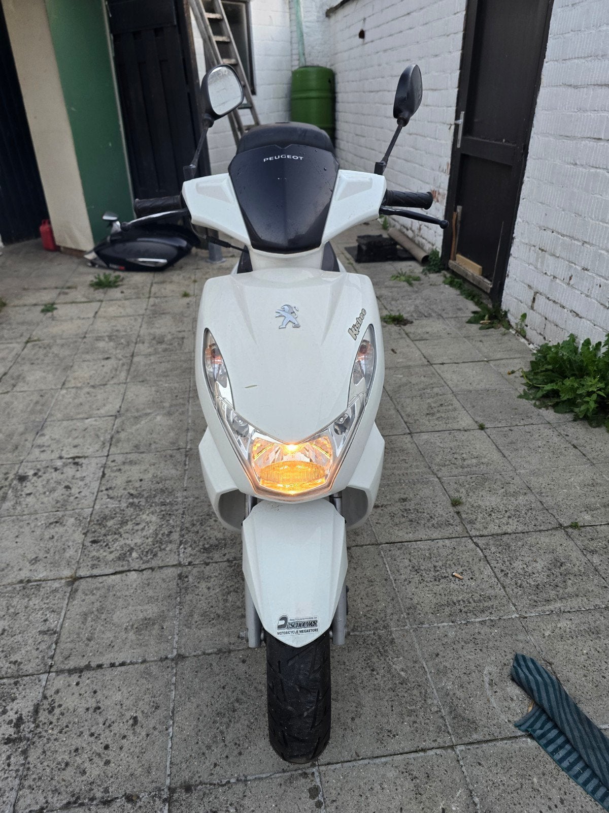 peugeot Kisbee B klasse lezen aub, Ophalen, Gebruikt, Overige modellen, Klasse B (45 km/u)