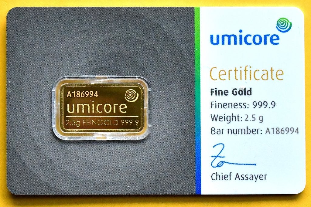 Goud Umicore 2,5 gram, origineel sealed met certificaat, Postzegels en Munten, Edelmetalen en Baren, Ophalen of Verzenden, Goud