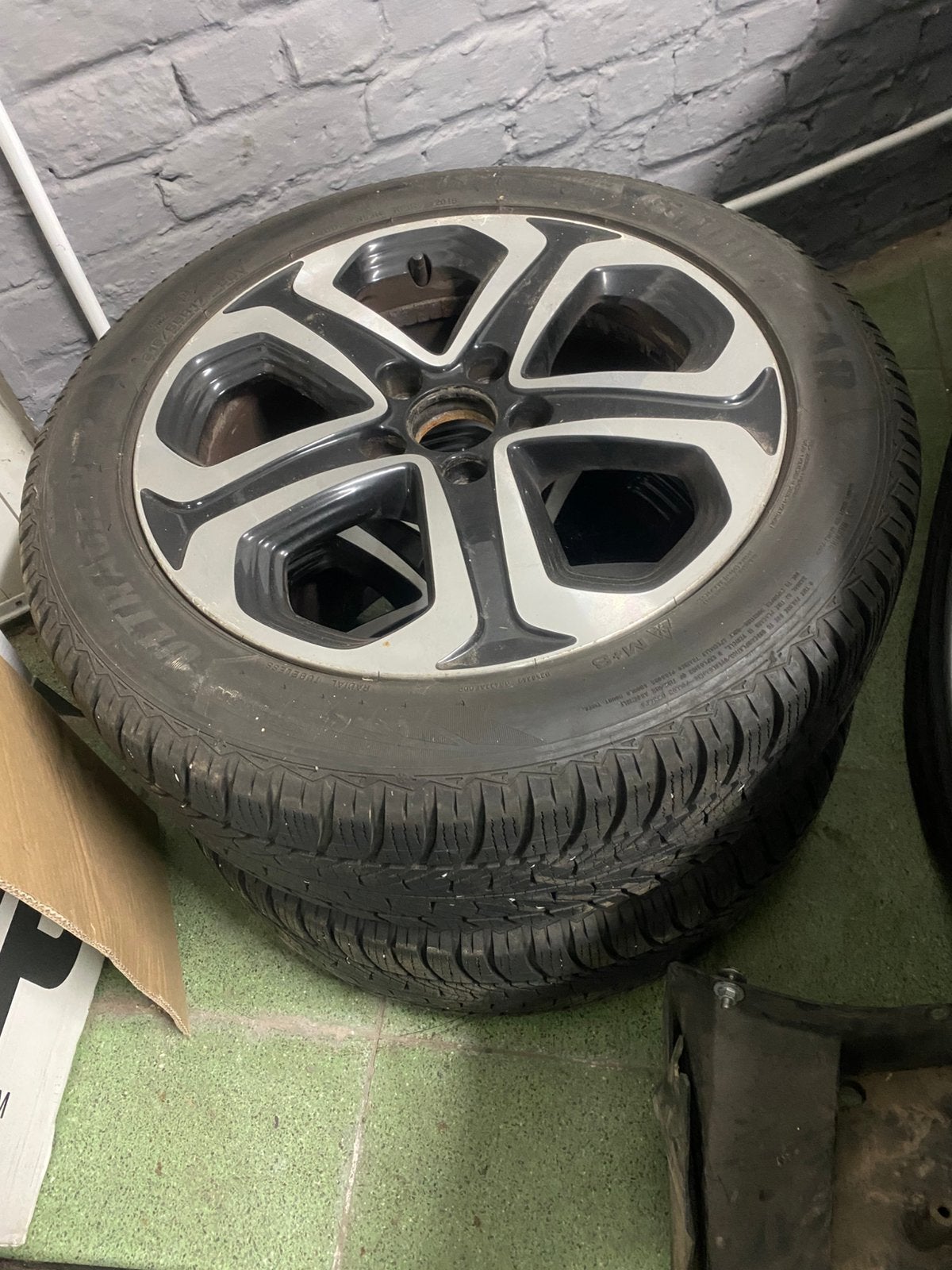 Winterbanden op originele Honda HRV velgen, Ophalen, Winterbanden, Band(en)