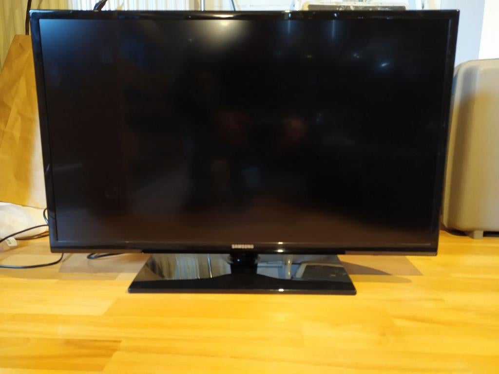 Samsung TV 32 inch, Audio, Tv en Foto, Televisies, Ophalen, LED, 50 Hz, Zo goed als nieuw