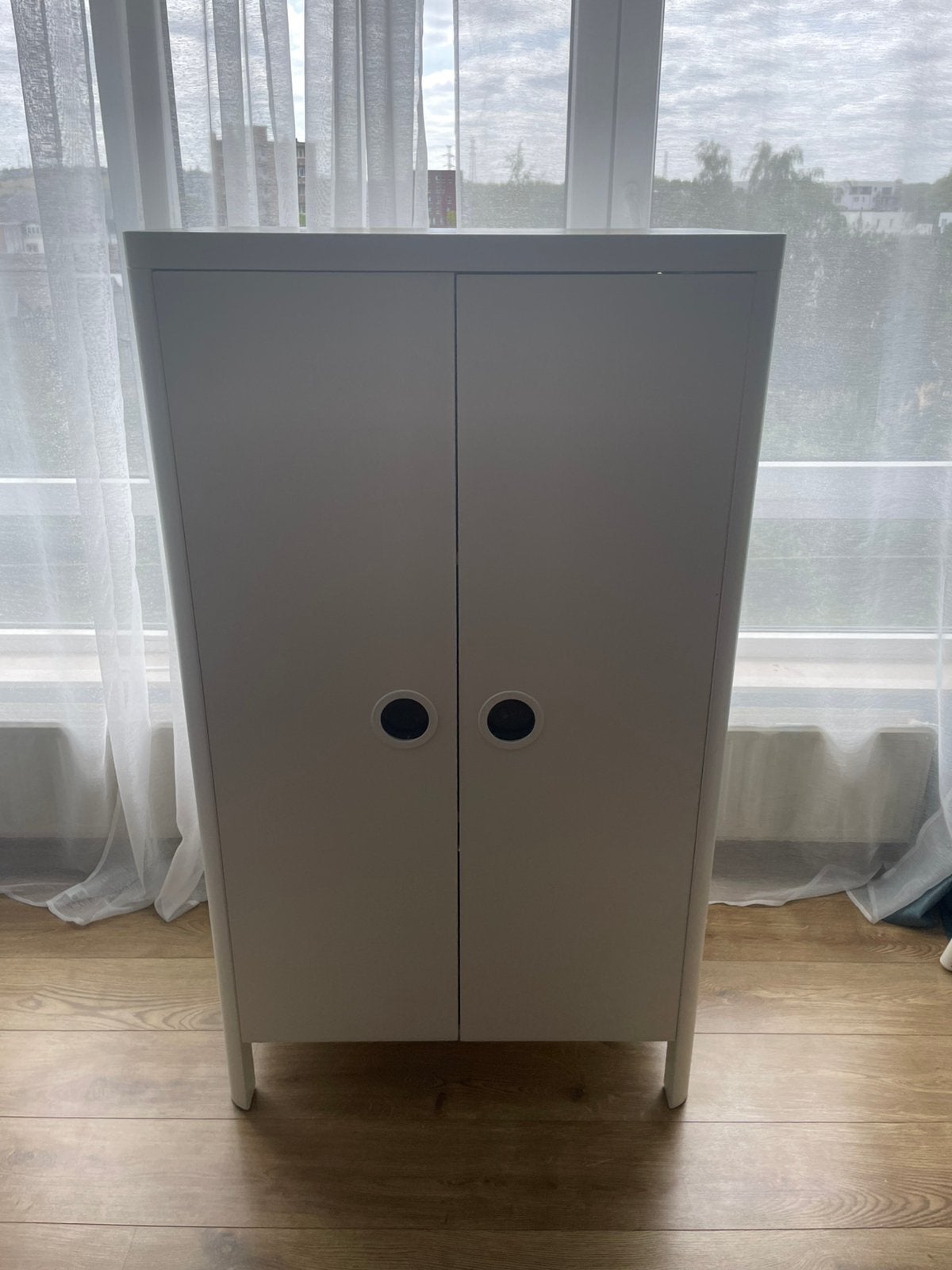Armoire ikea blanche 80 /140cm, Maison & Meubles, Armoires | Commodes, 3 ou 4 tiroirs, 25 à 50 cm, Comme neuf, Enlèvement