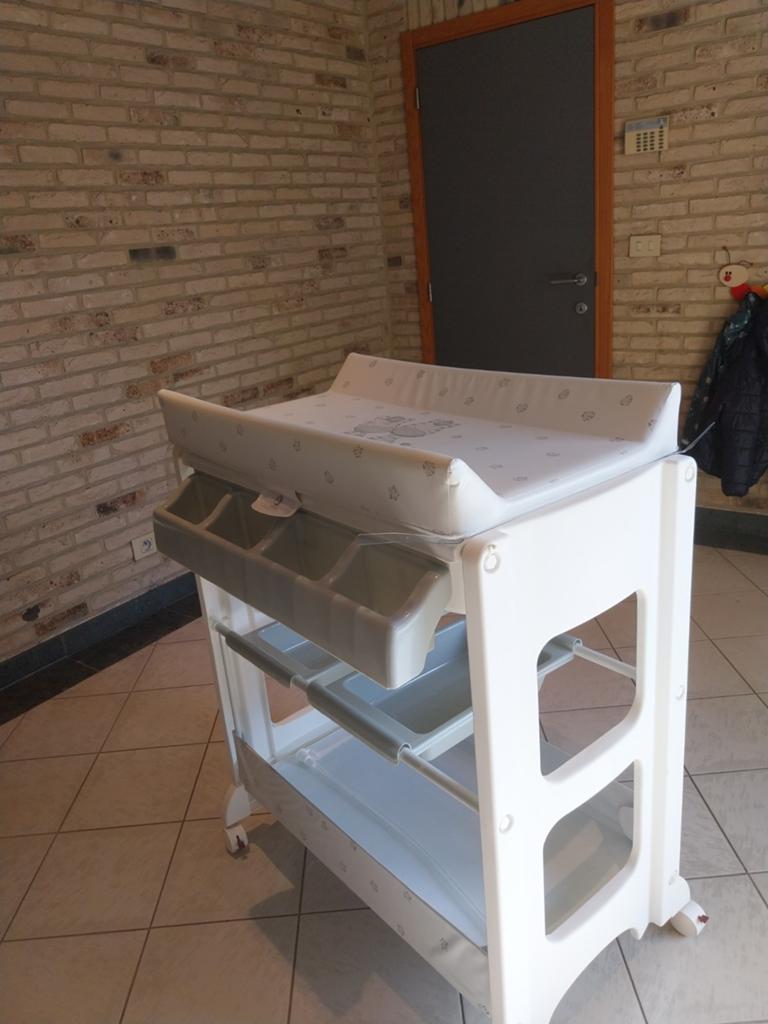 Bad- en verzorgingstafel, Ophalen, Gebruikt, Badje, Overige merken