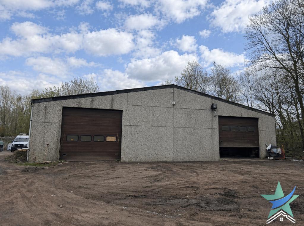 Entrepôts à vendre – +1000 m²  Morlanwelz (Sainte-Henriette), Immo, Gronden en Bouwgronden, Morlanwelz, 500 tot 1000 m²