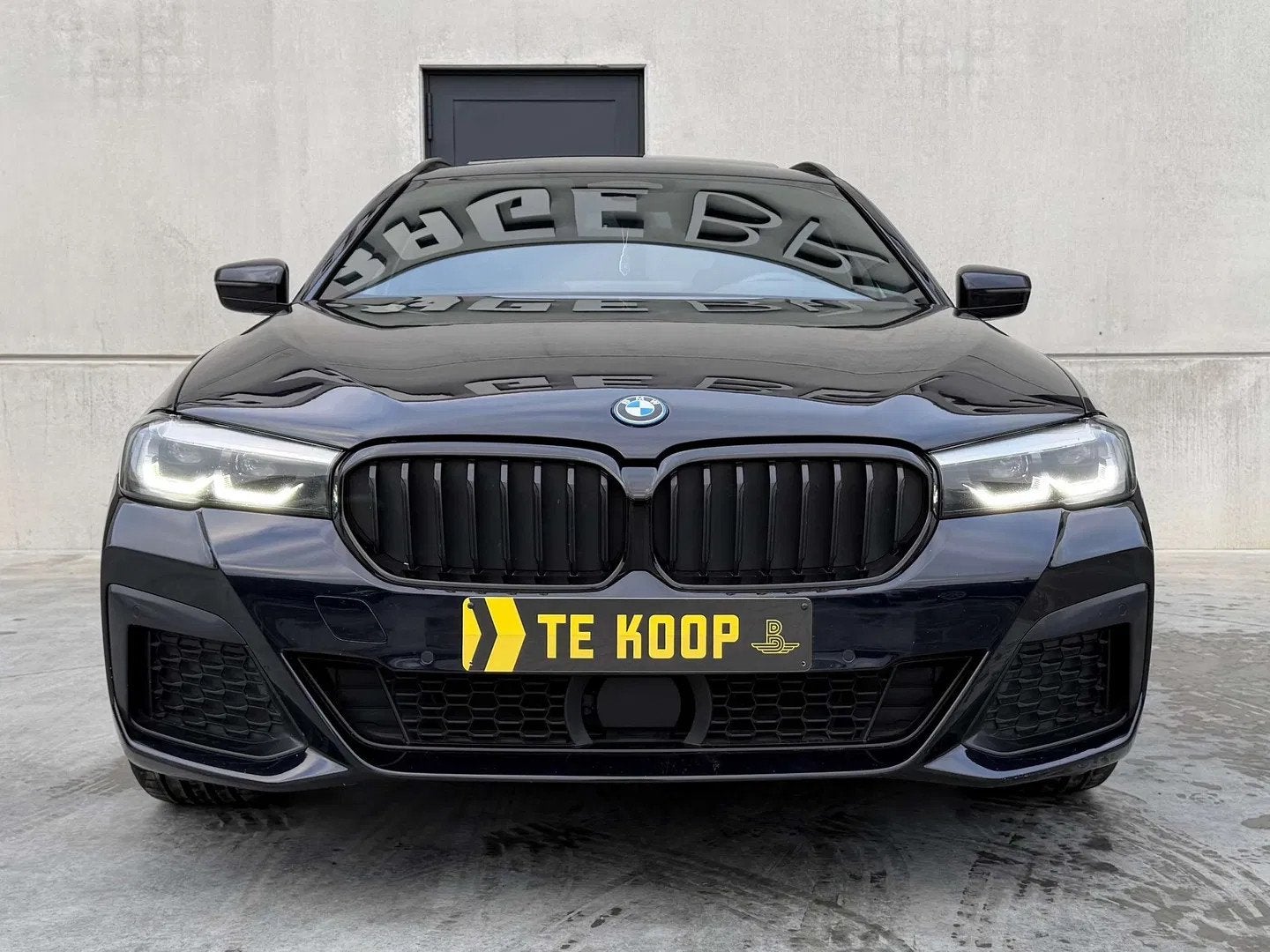 BMW 5 Serie 530 M-pack*Trekhaak*ACC*Pano*SportRem*Keyless*Ca, Automaat, 1998 cc, Gebruikt, 4 cilinders