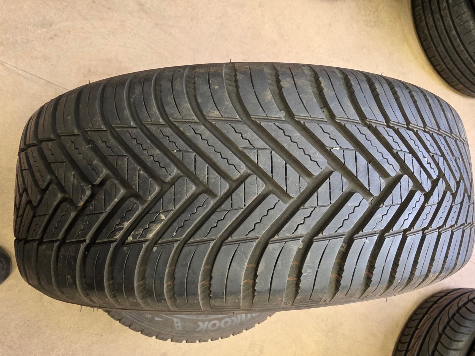 Hankook 185/55 r14 18555r14 okazie banden occasie banden, Enlèvement ou Envoi