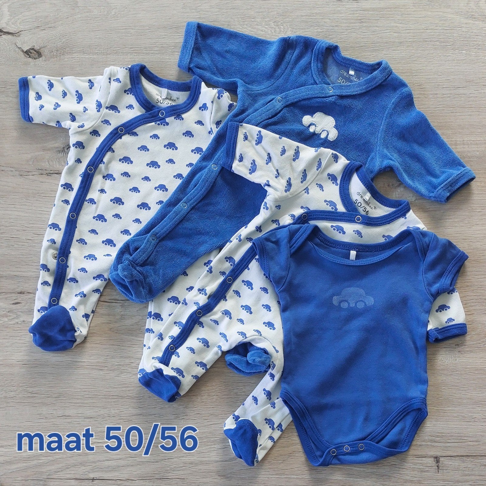 maat 50/56: pyjama's + body (met auto's), Ophalen