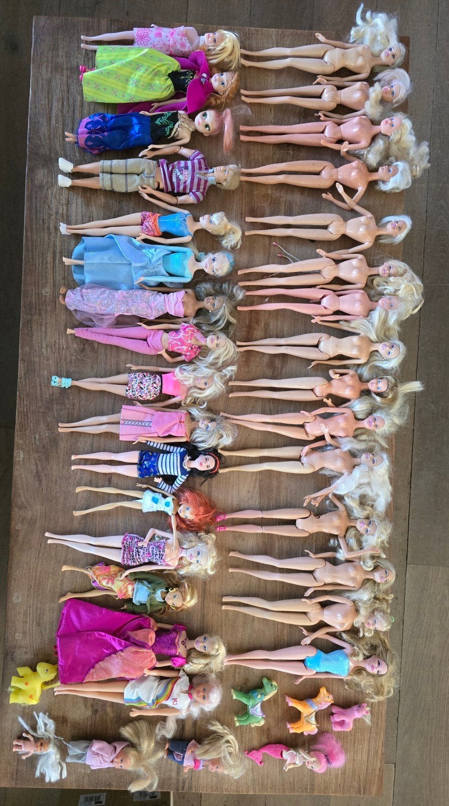 Barbies, 1 Ken, babies en kledij, Enfants & Bébés, Enlèvement