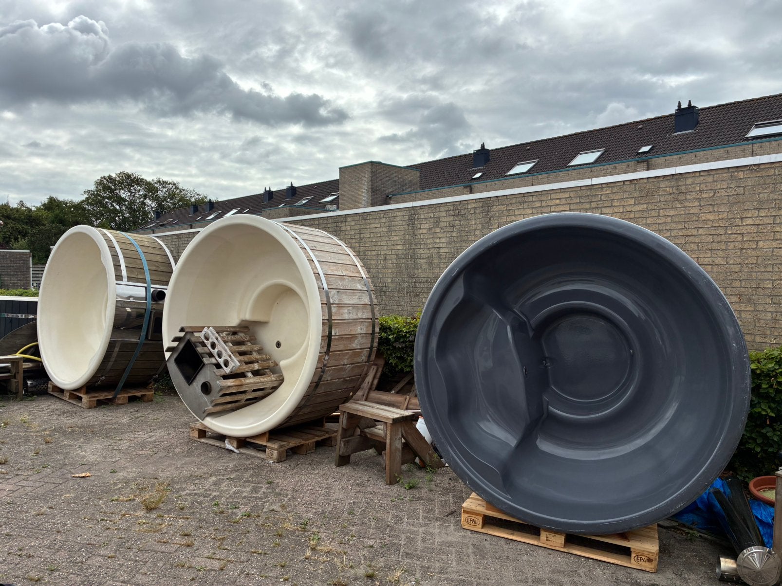 Tweedehandse - gebruikte-hottub - houtgestookt-diesel-nieuw, Ophalen of Verzenden, Gebruikt