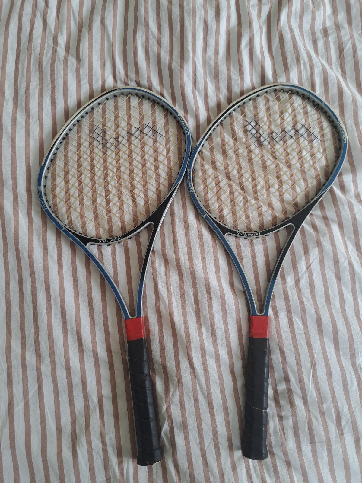 Snauwaert Ergonom tennisrackets uit de jaren 80, Sport en Fitness, Tennis, Racket, Ophalen