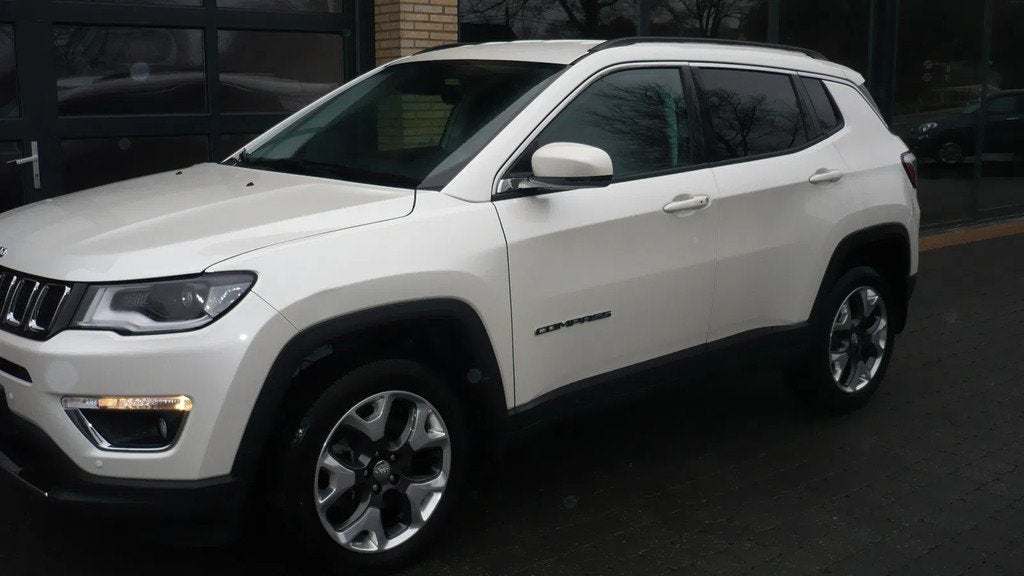 Jeep Compass (automatique), Autos, Jeep, Entreprise, Achat, Compass, ABS, Régulateur de distance, Airbags, Air conditionné, Alarme