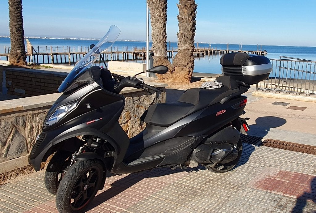 Full option Piaggio MP3 HPE 500 (incl. GPS, intercom etc.), Motos, 493 cm³, ABS, 4 cylindres, 12 à 35 kW