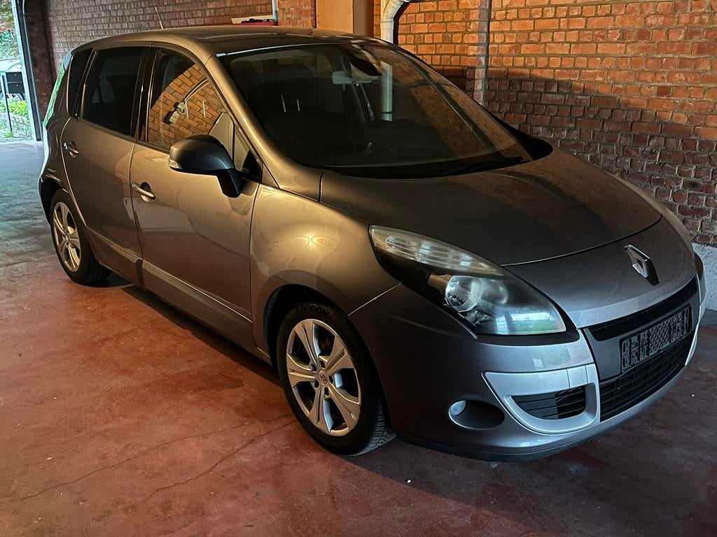 Renault Scénic 1.4 TCe Benzine Euro5 Gekeurd, Autos, Renault, Particulier, Scénic, ABS, Airbags, Air conditionné, Alarme, Ordinateur de bord