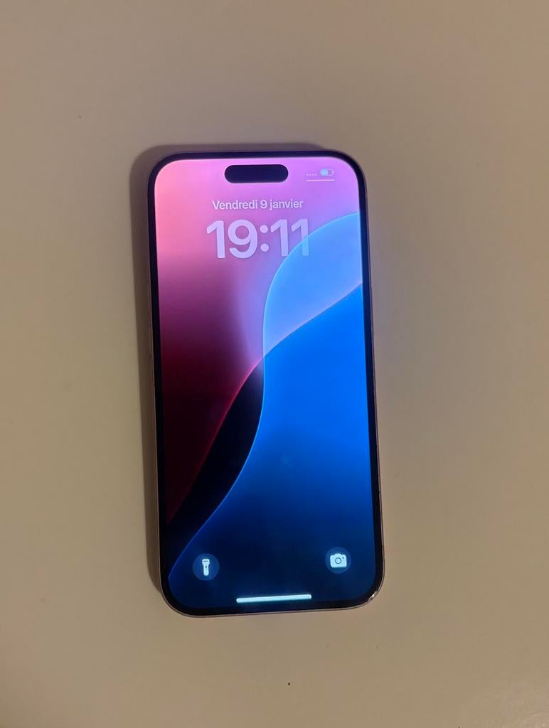 Iphone 15 roze 128gb, Telecommunicatie, Mobiele telefoons | Apple iPhone, Ophalen, Zo goed als nieuw, Roze, IPhone 15