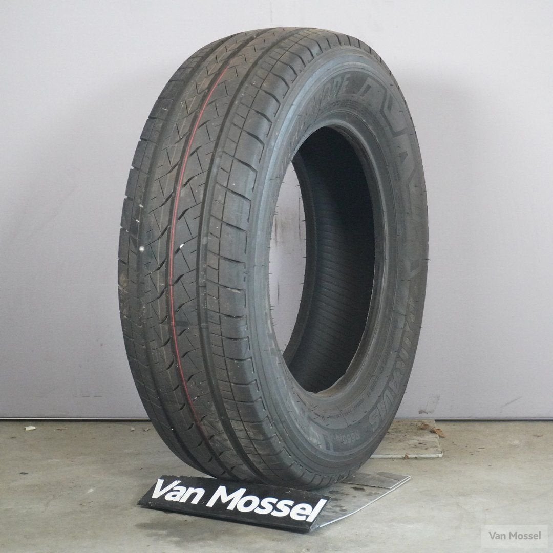 Bridgestone Duravis R660 ECO 225/65/R16C 112/110T, Auto-onderdelen, Banden en Velgen, -, Ophalen of Verzenden, Band(en), -